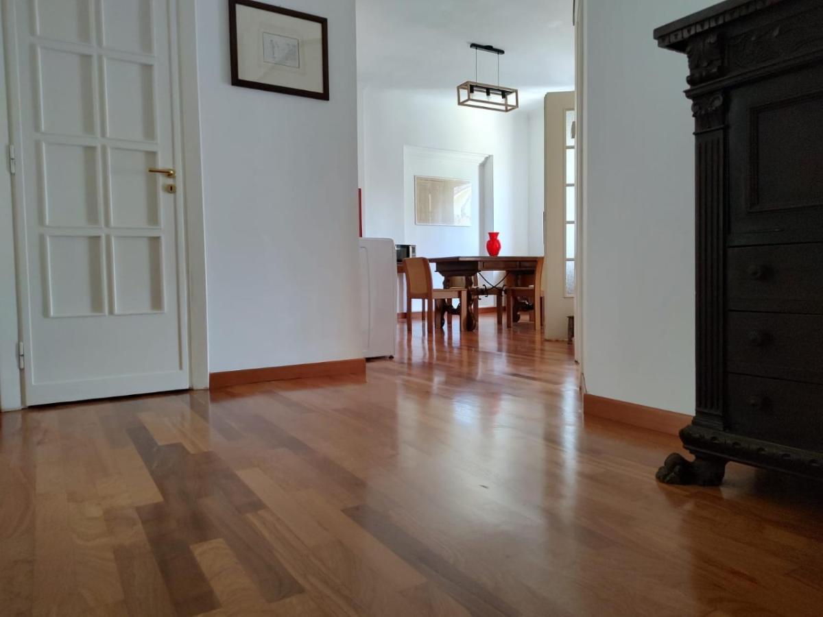 Nel Mezzo Del Cammin Apartment Бриндизи Екстериор снимка